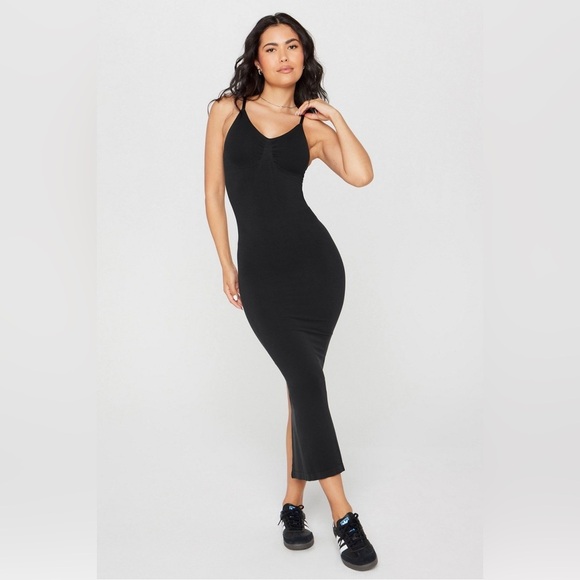 - Yitty Fabletics Smooth as Hell Shaping dress Sz Small - Picture 4 of 10